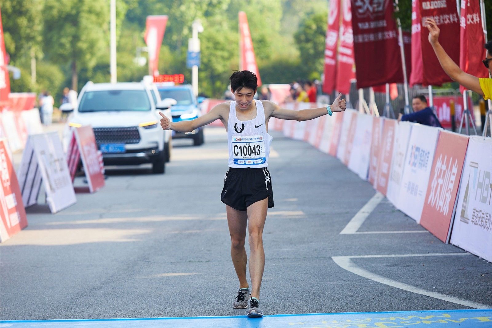 湖南熊猫体育管理有限公司