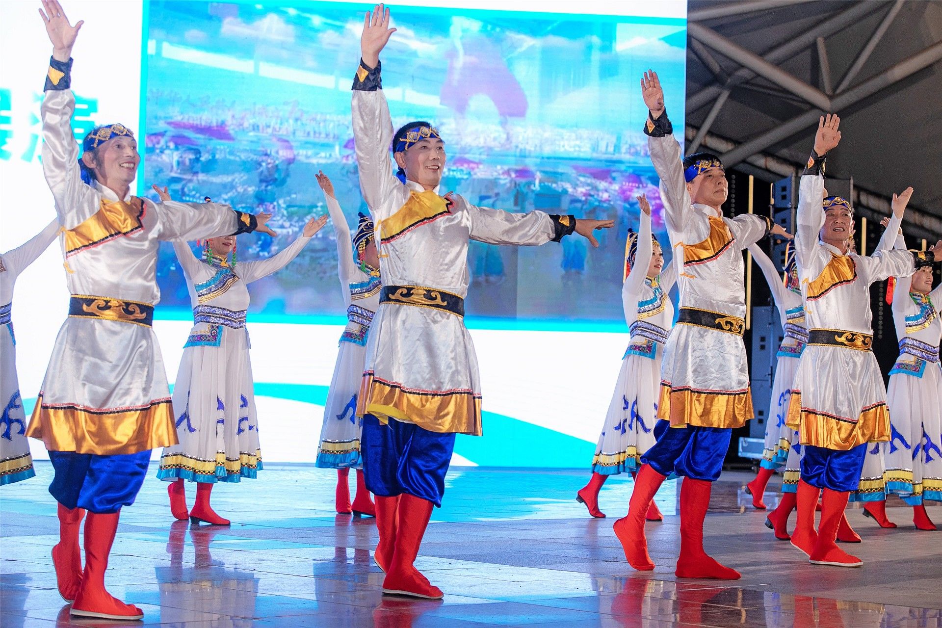 湖南熊猫体育管理有限公司