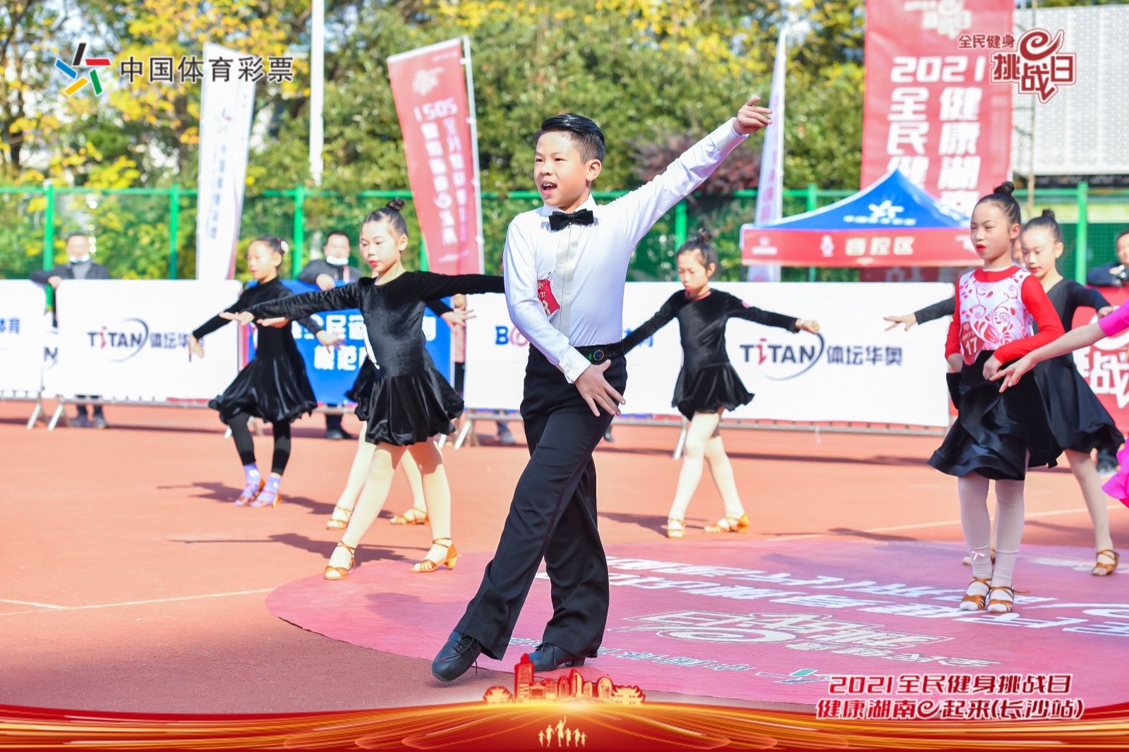 湖南熊猫体育管理有限公司